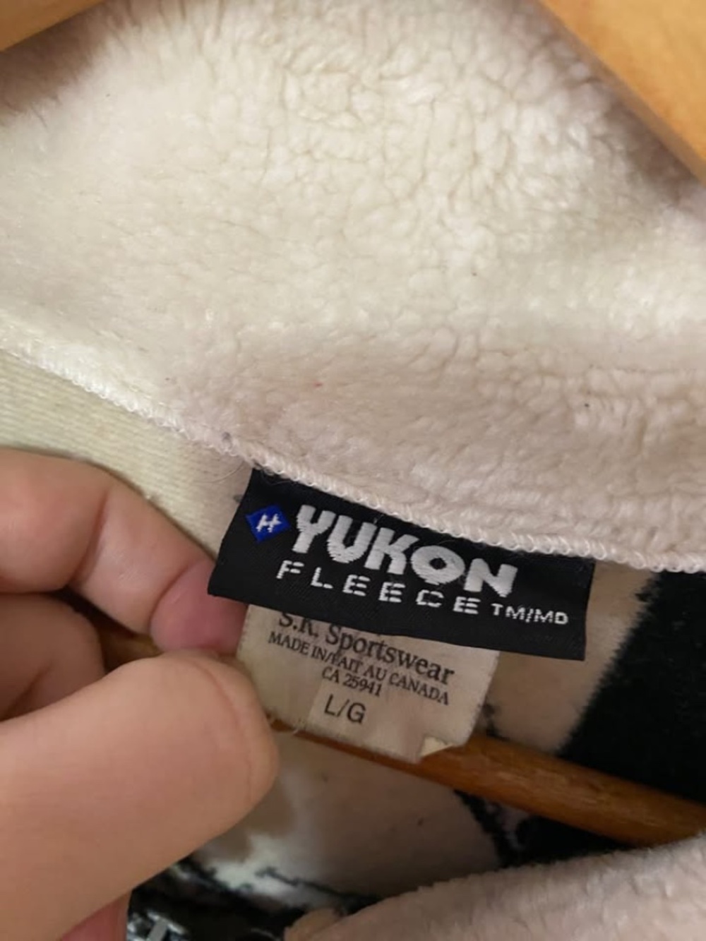 Vintage Wolf Yukon Fleece Zip Up Sweater - Picture 4 of 6